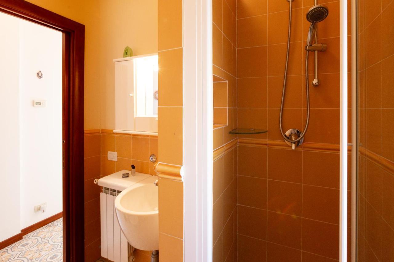 Mondello Wonderful Seaview Apartment X6 Kültér fotó