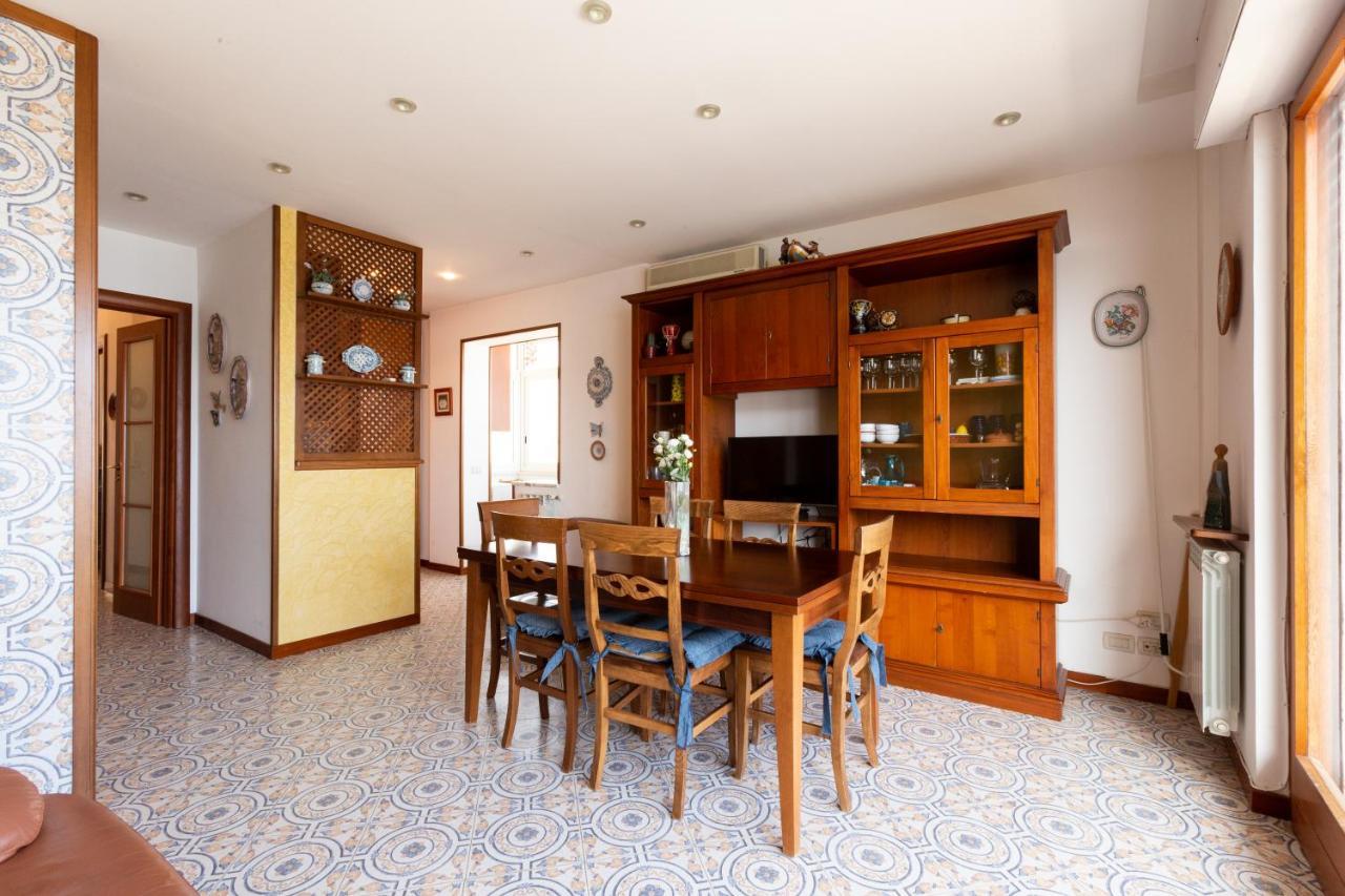 Mondello Wonderful Seaview Apartment X6 Kültér fotó